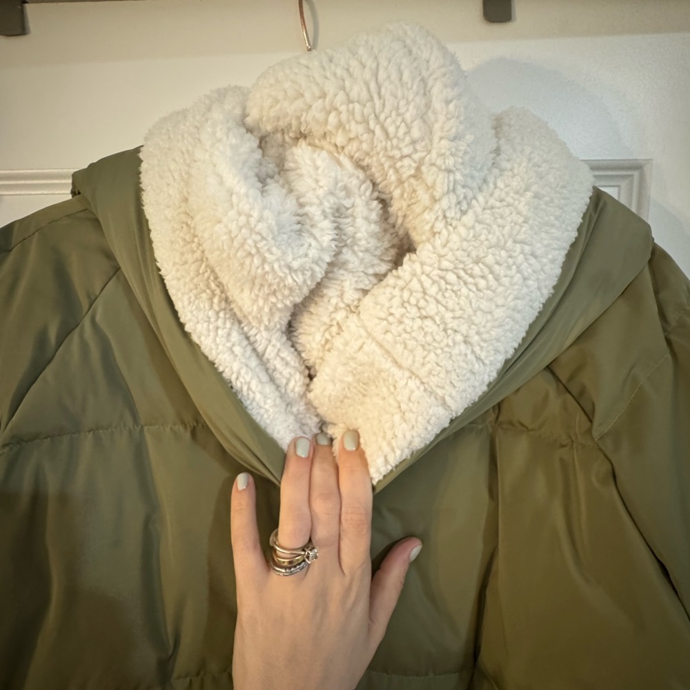 Orolay Green Hooded Puffer Jacket - Picture 6 of 6